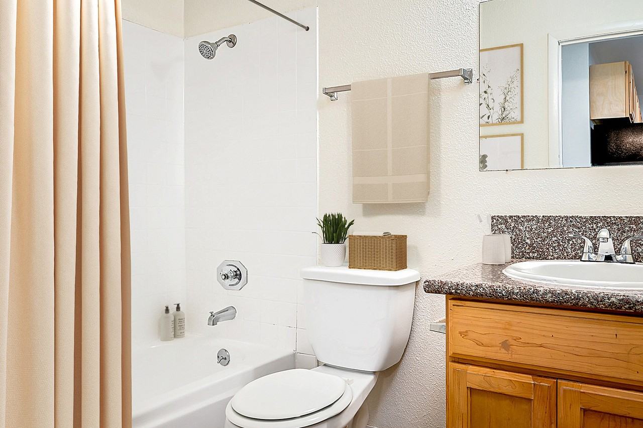 The Modern at Canyon Creek - Photo 5 of 24