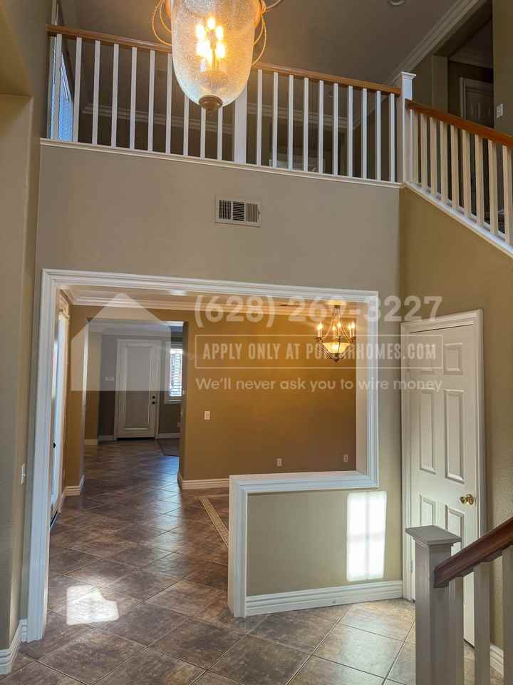 32472 Angelo Dr - Photo 2 of 30