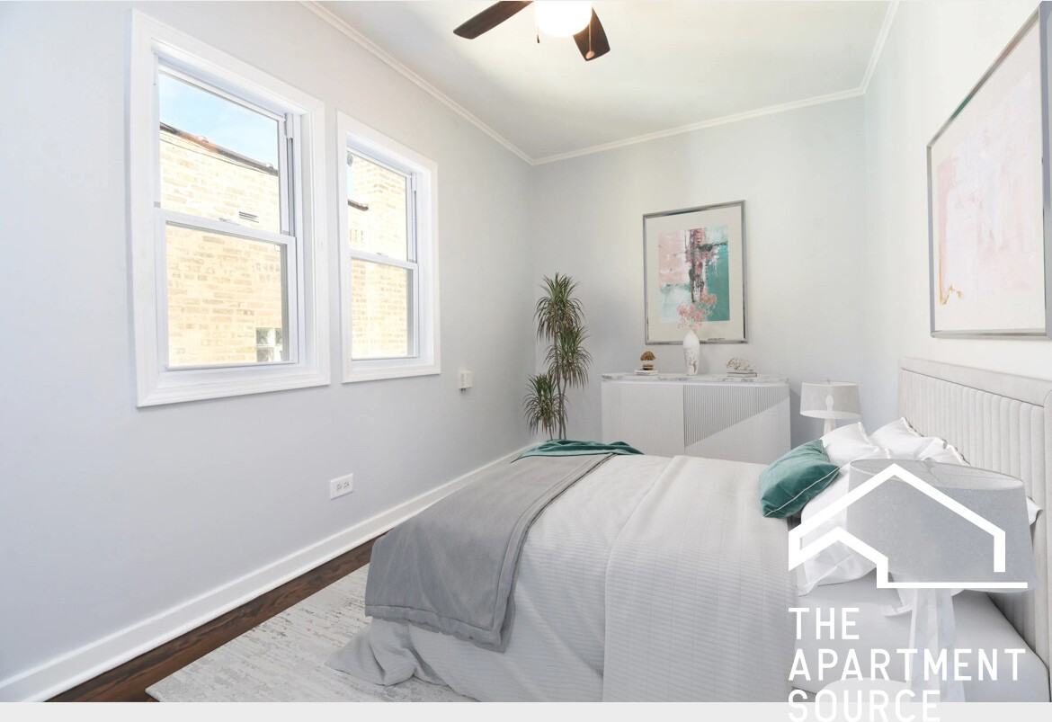 5128 W Henderson St #3 - Photo 5 of 11