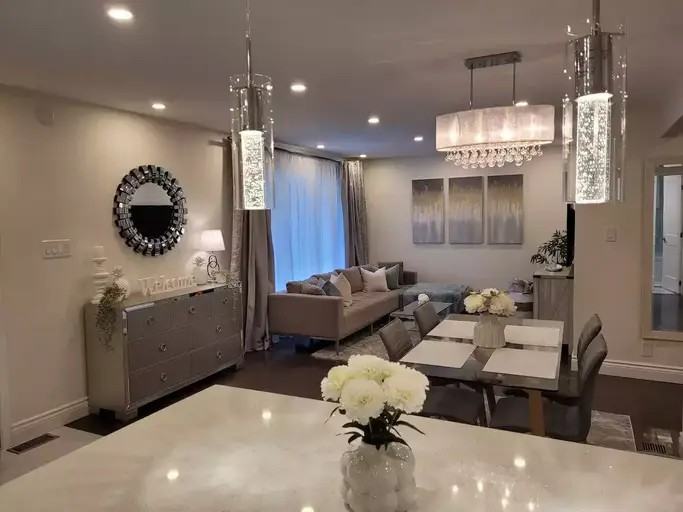 2600 25 St - Photo 2 of 21