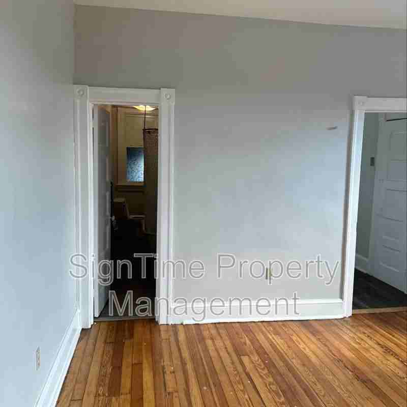 238 Summit Ave - Photo 6 of 15