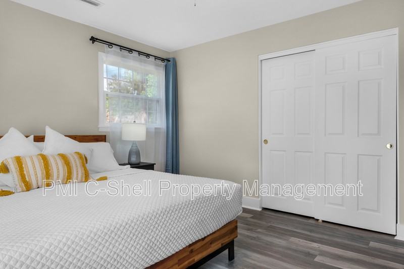 6000 Keating Rd - Photo 3 of 21