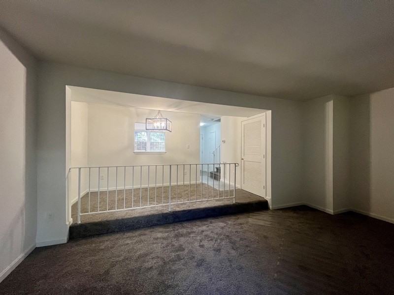 1012 Hanbury Ct - Photo 3 of 28