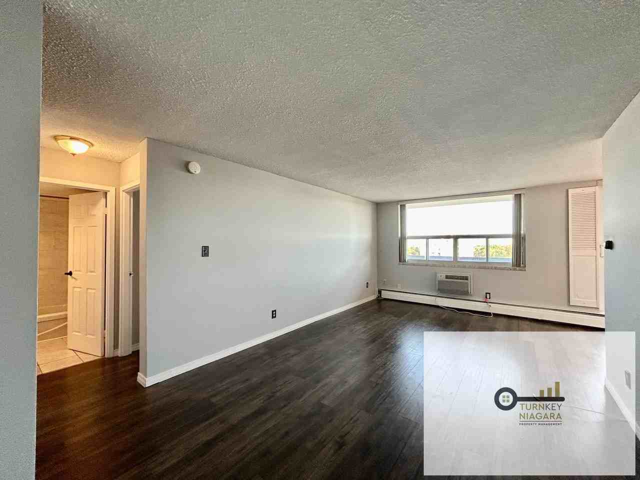 365 Geneva Street - Photo 5 of 19