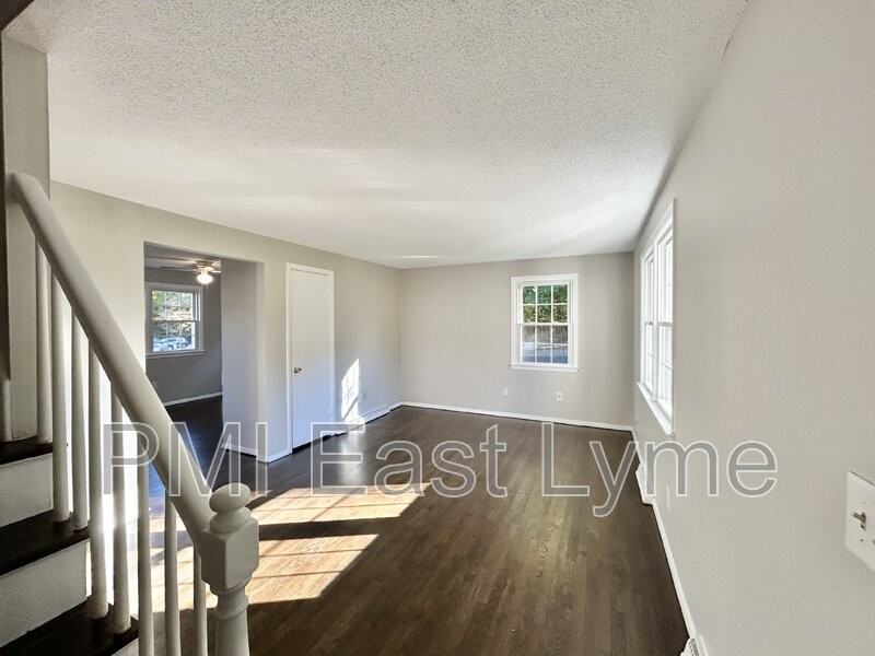 10 Carolina Dr #36 - Photo 3 of 27