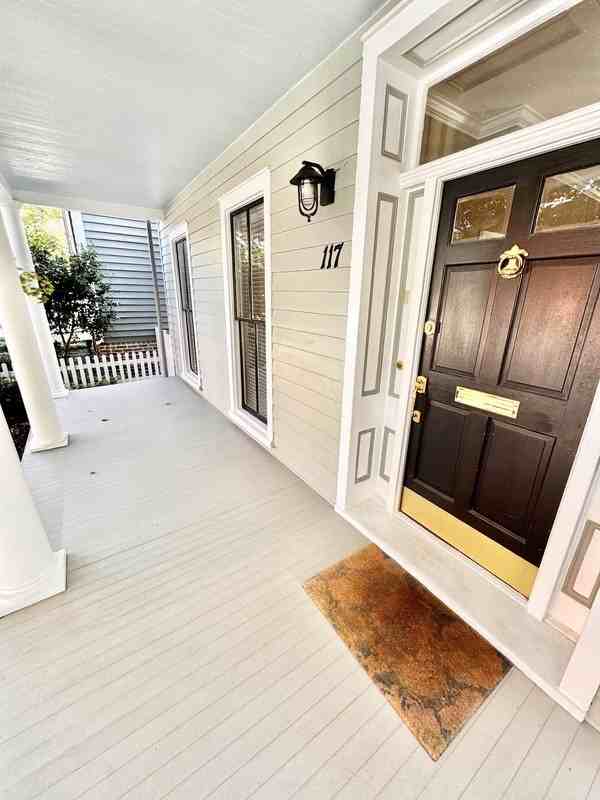 117 N 29th St #A - Photo 3 of 26