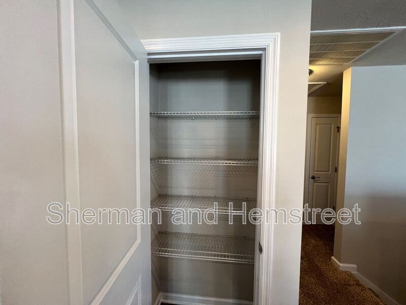 736 Tarvin Cir #736 - Photo 7 of 13