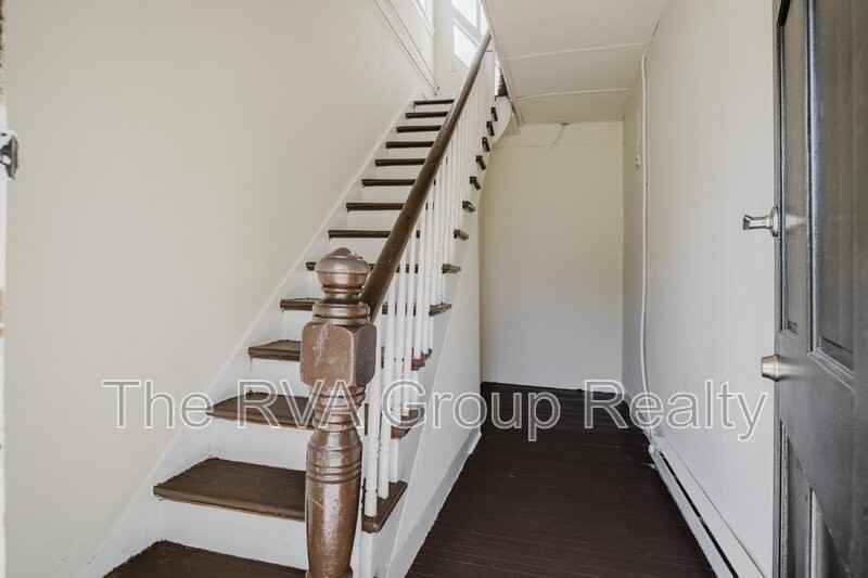 929 Farmer St - Photo 6 of 31