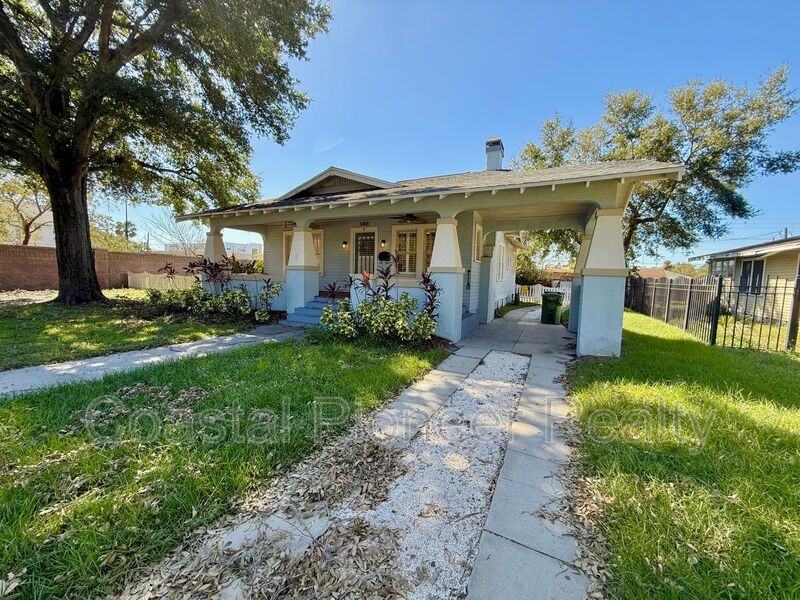 5406 N Suwanee Ave - Photo 2 of 30