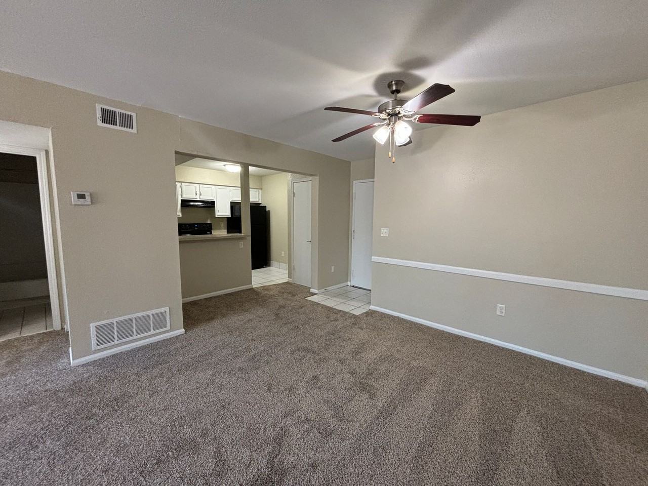 Highpointe Apartments - Photo 4 of 44