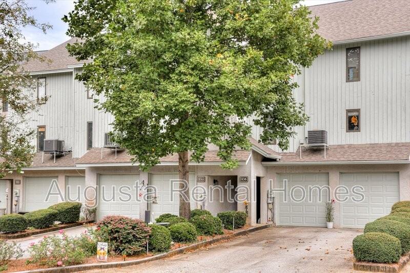 106 Riverbend Dr - Photo 2 of 48