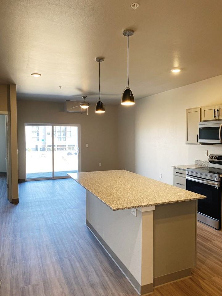 Ventnor - Photo 4 of 25