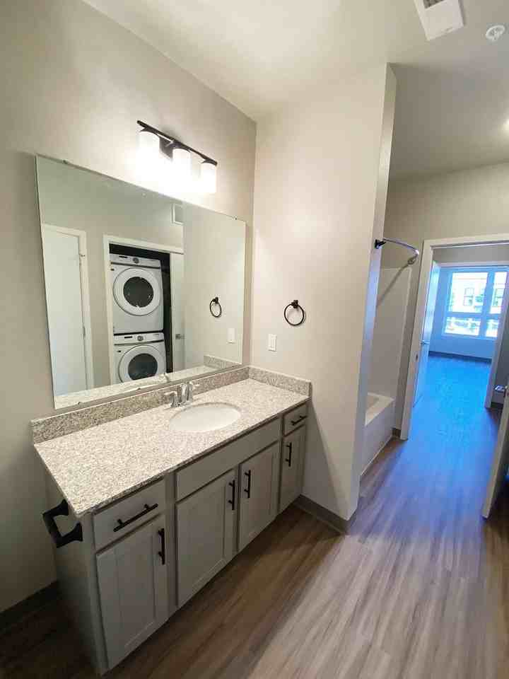 Ventnor - Photo 6 of 25