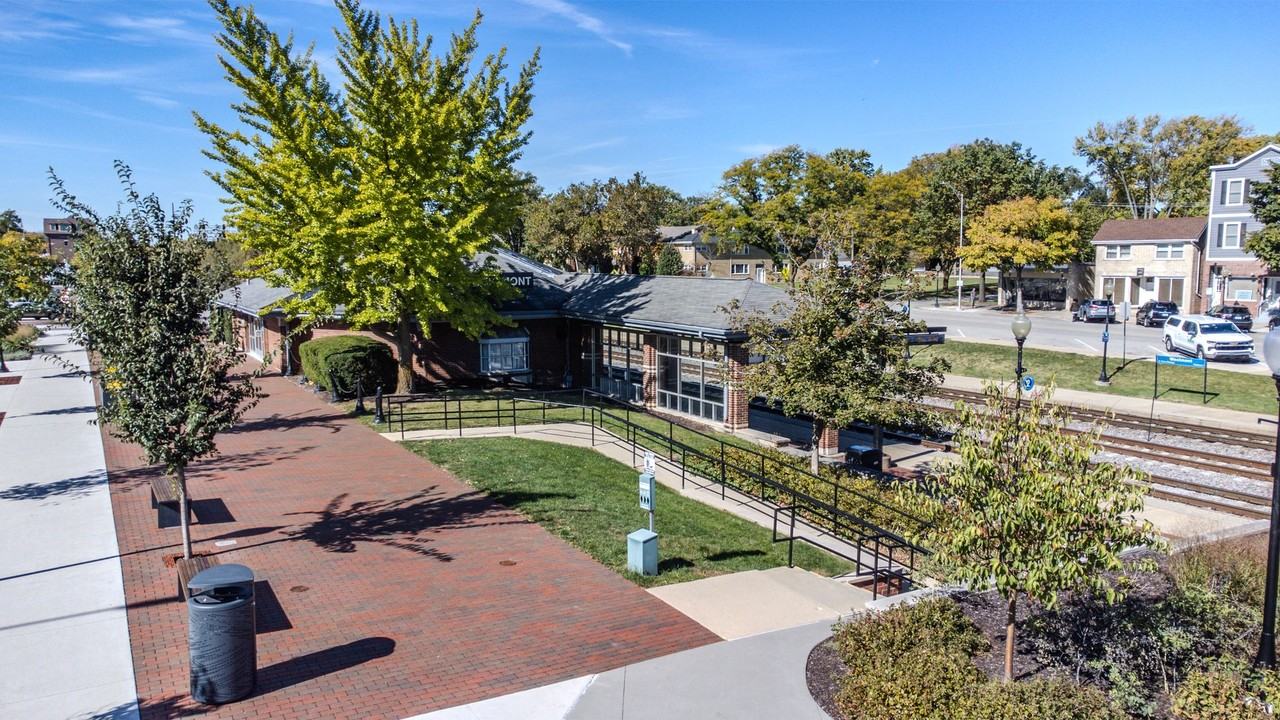 9 W Quincy St - Photo 2 of 19