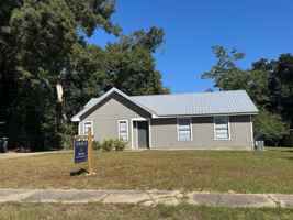 featured image of 7823 Coronet Ln