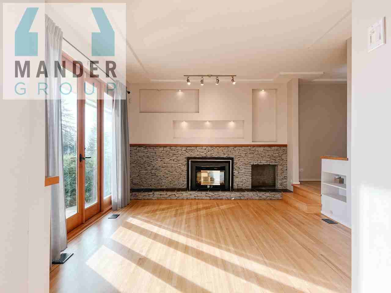 220 Rondoval Crescent - Photo 3 of 25