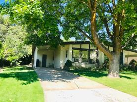 4582 S Adams Ave - Photo 1 of 1