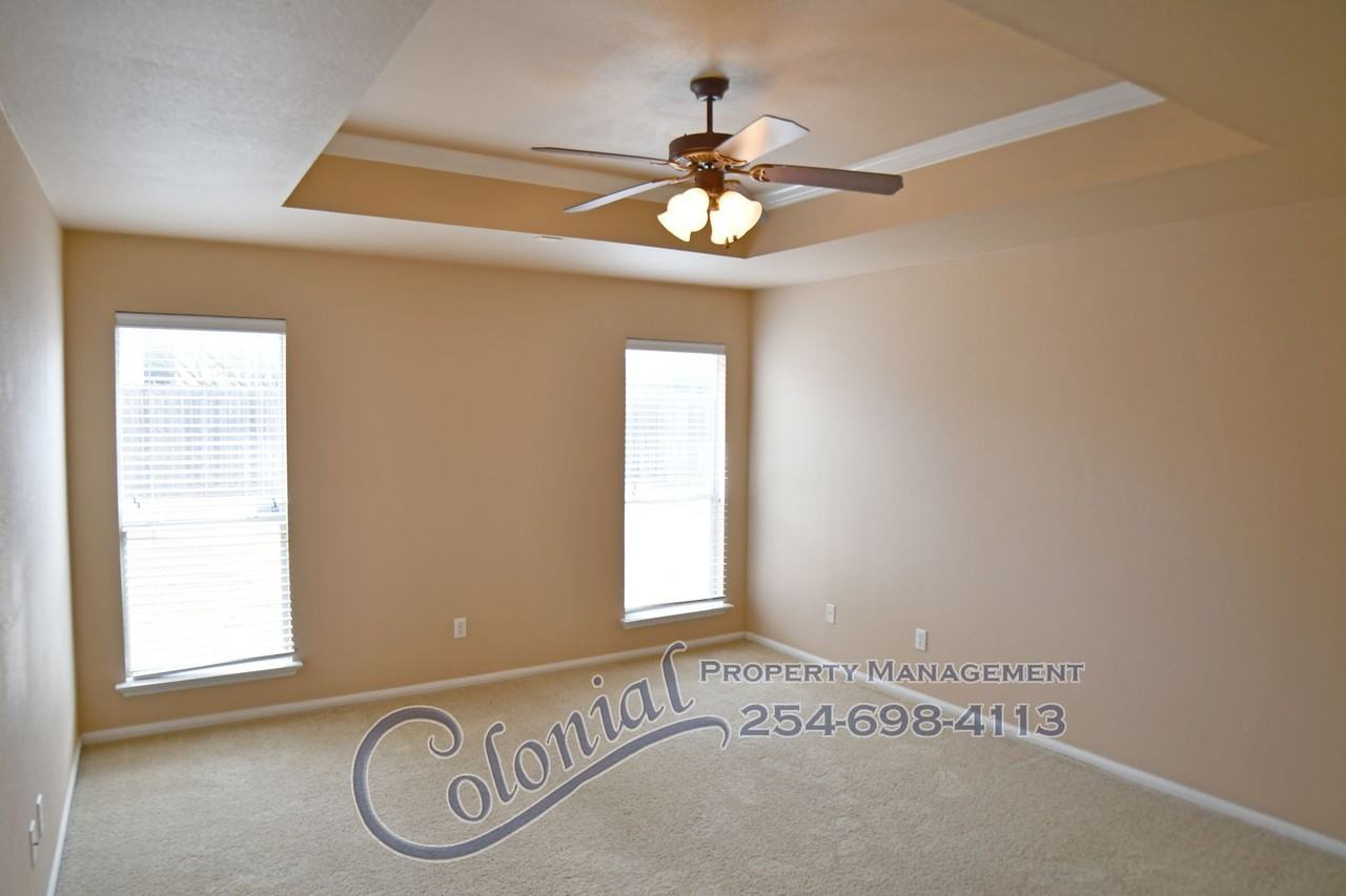 6108 Bridgewood Dr - Photo 6 of 17