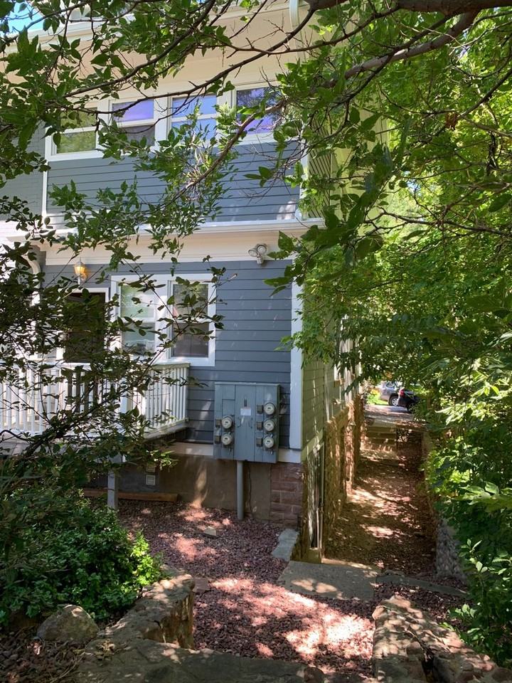 1000 Grandview Ave - Photo 2 of 25