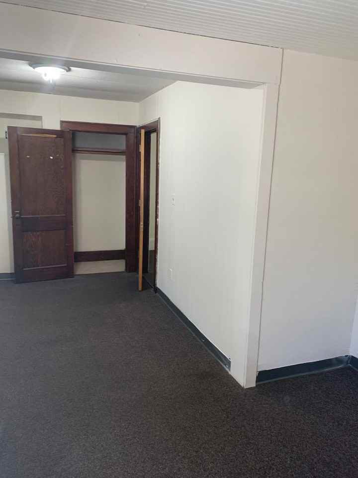 423 6th - Photo 6 of 6