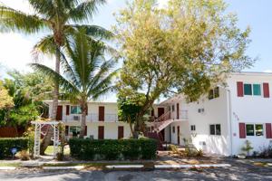 featured image of 806 Ne 16th Pl