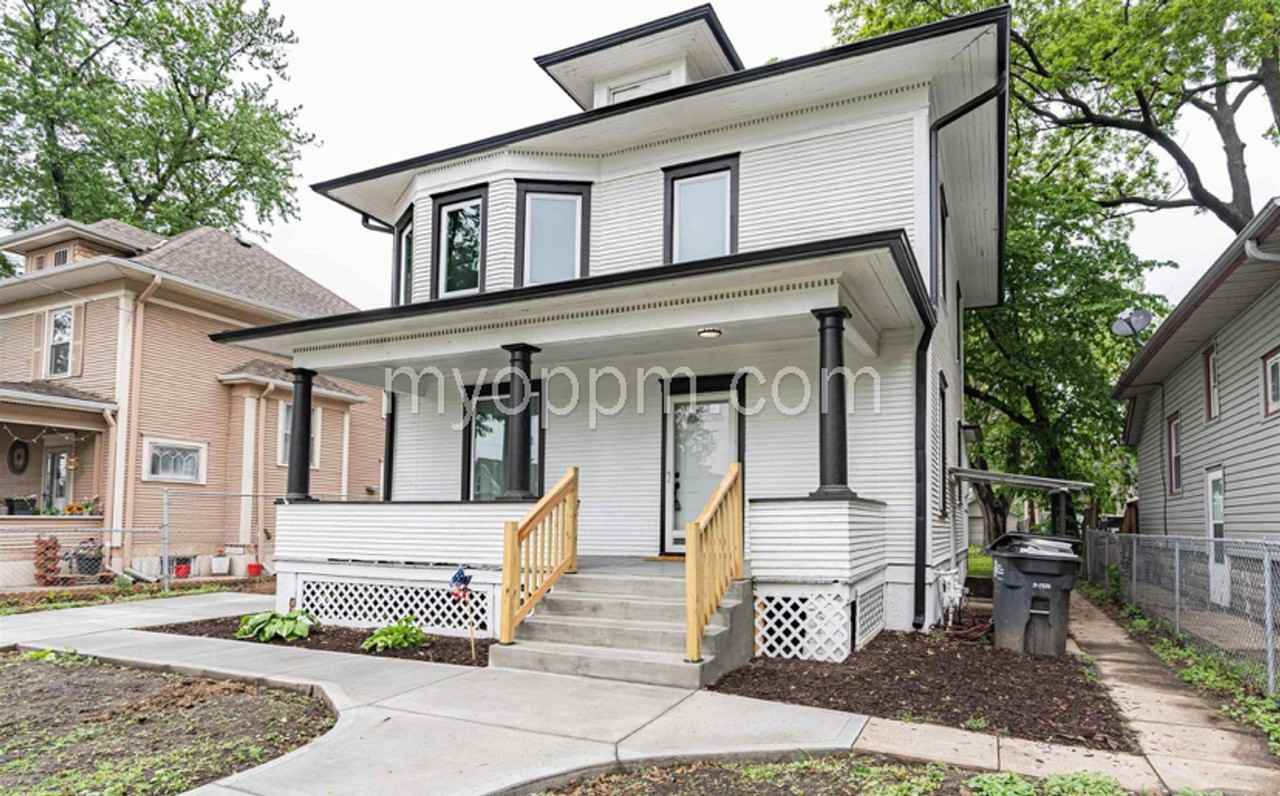 1512 Binney St - Photo 3 of 36