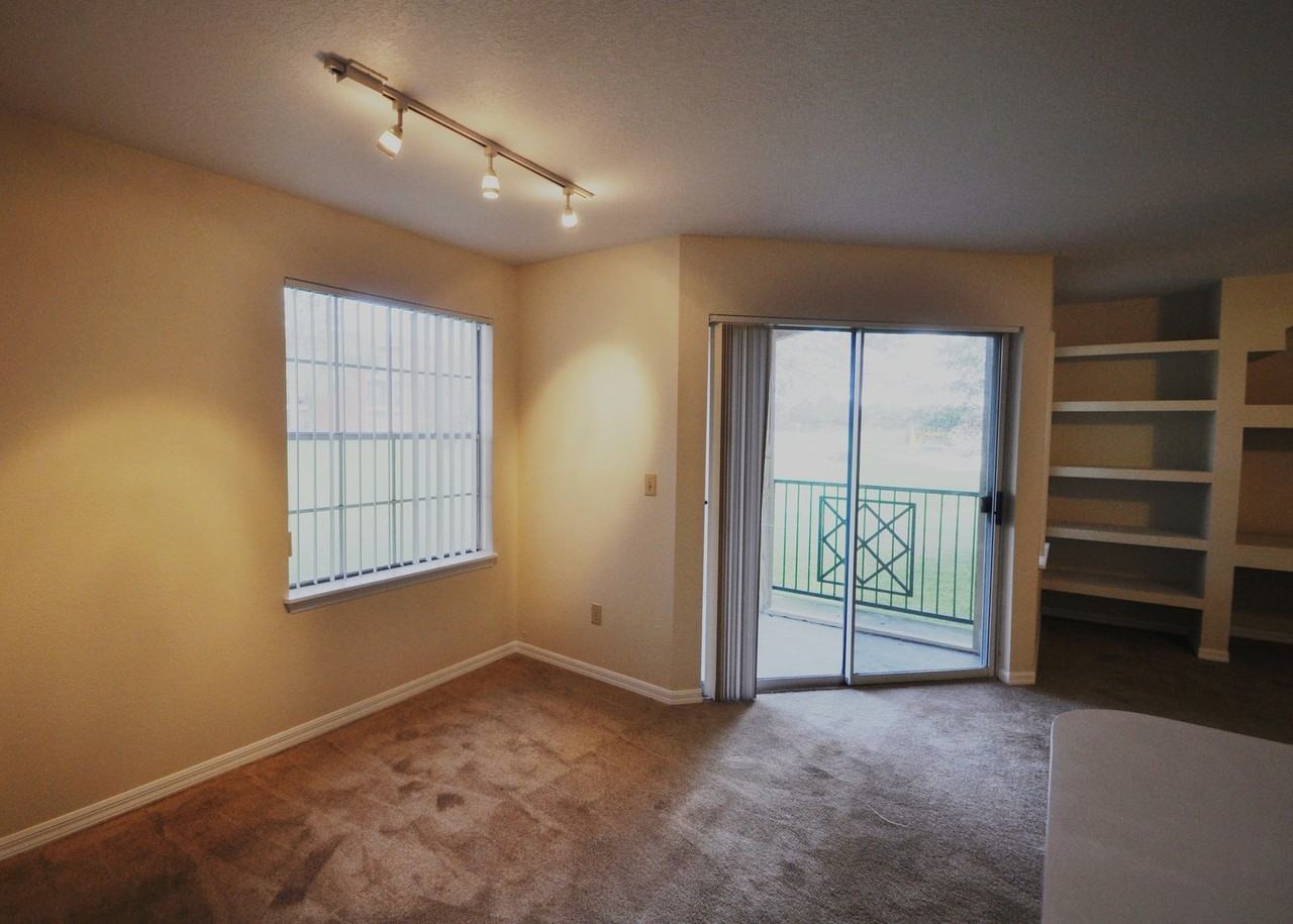 7250 Westpointe Blvd #1024 - Photo 3 of 19