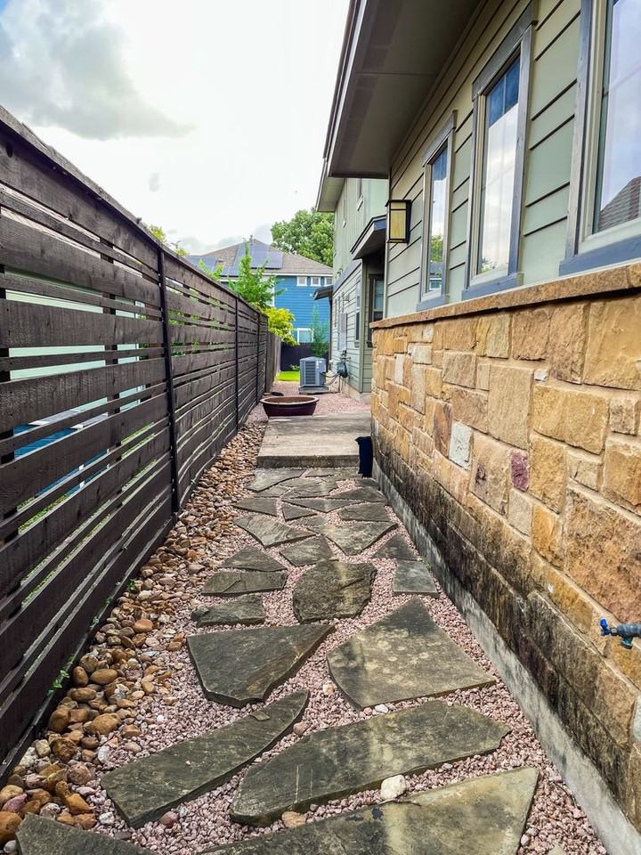 926 E 54th St #A - Photo 4 of 41