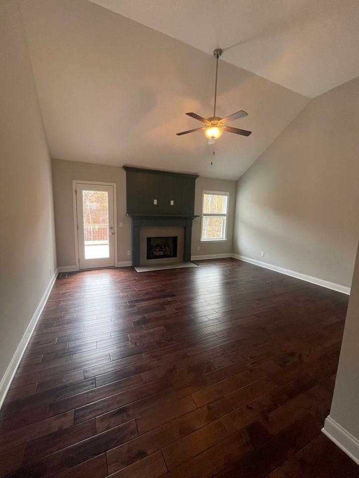 6506 Frankfurt Rd - Photo 4 of 26