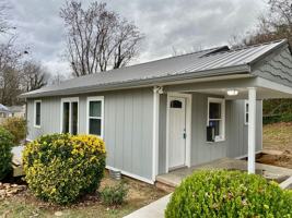 featured image of 4 Wilshire Dr