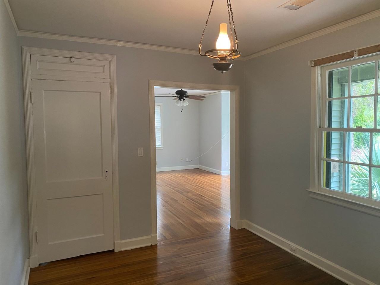 2530 Girard St - Photo 6 of 19