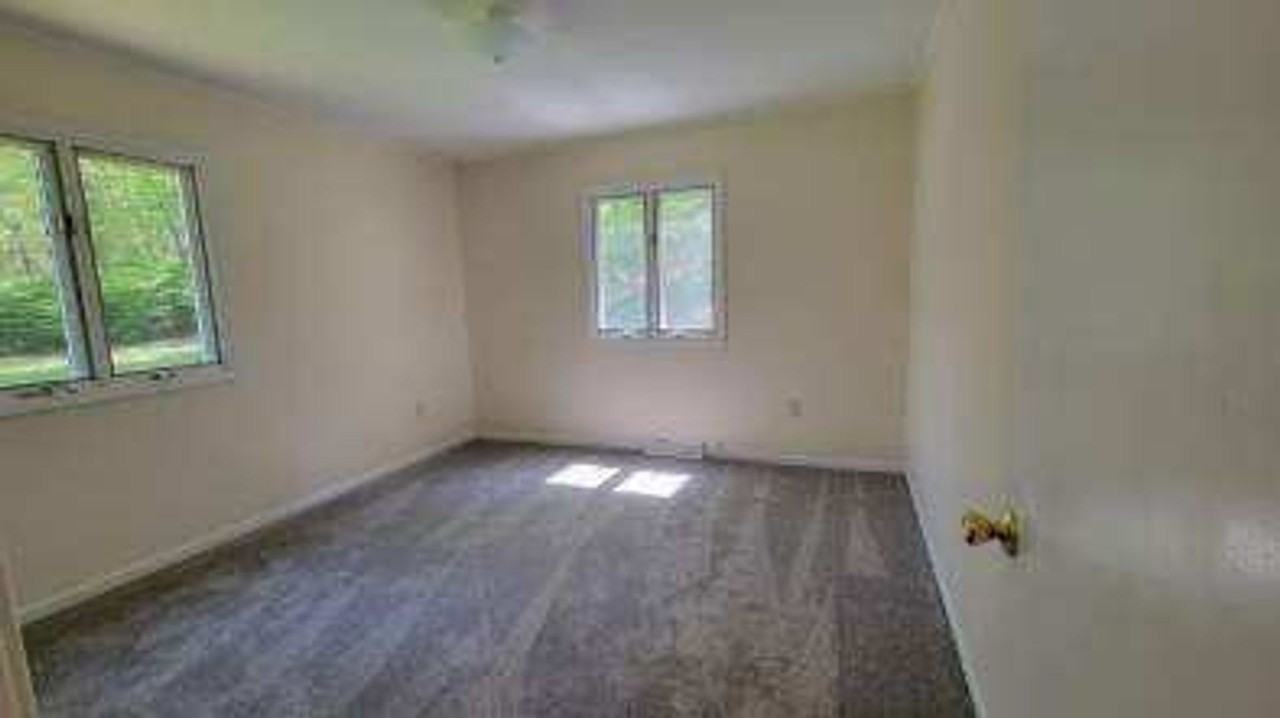 Reed Rd - Photo 2 of 4