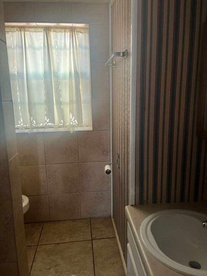 815 Scenic Dr Se - Photo 5 of 10