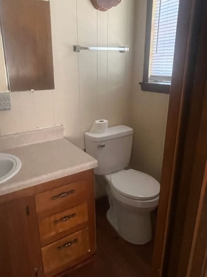 815 Scenic Dr Se - Photo 6 of 10