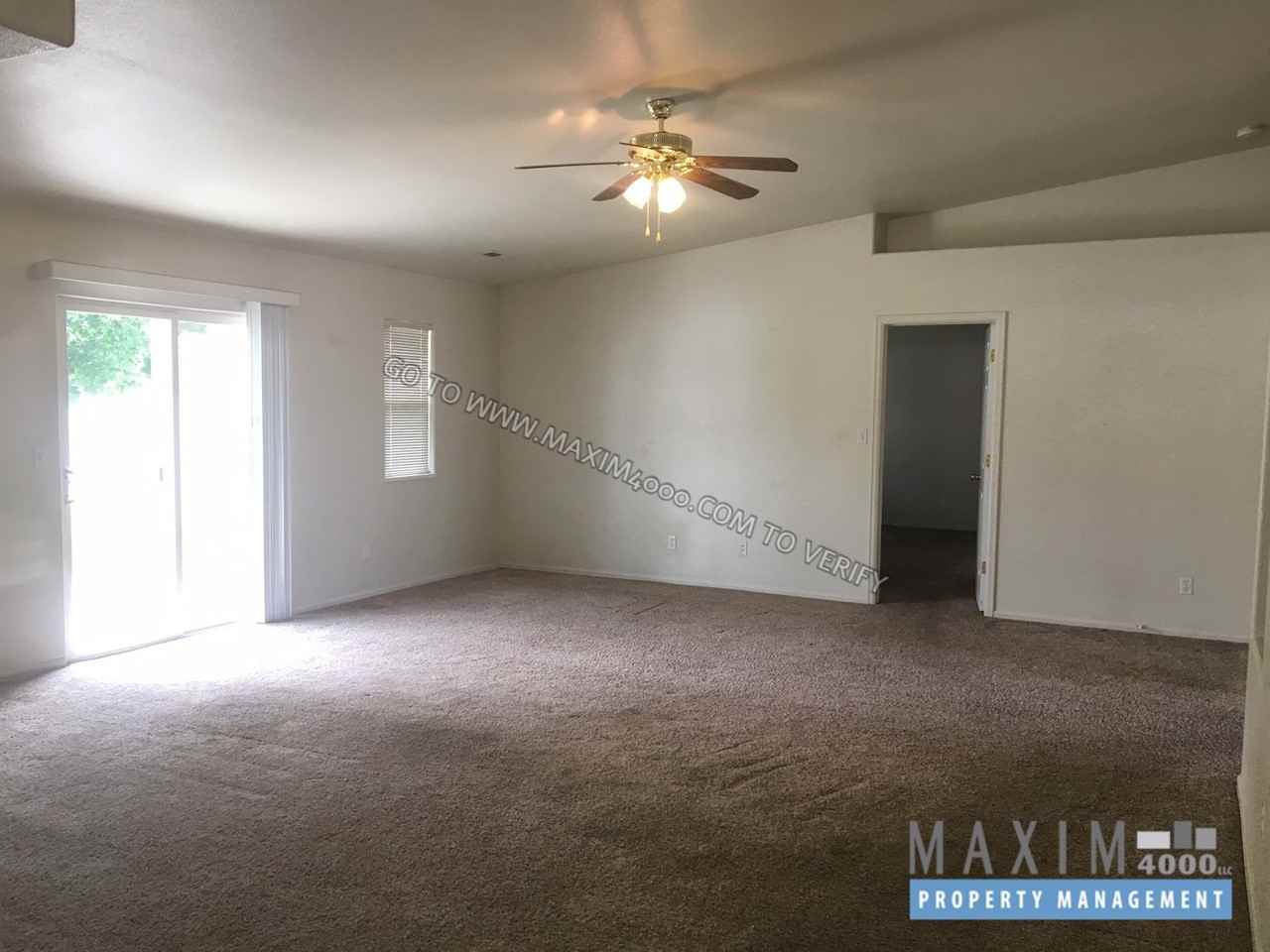 2861 1/2 Mason Dr - Photo 3 of 17