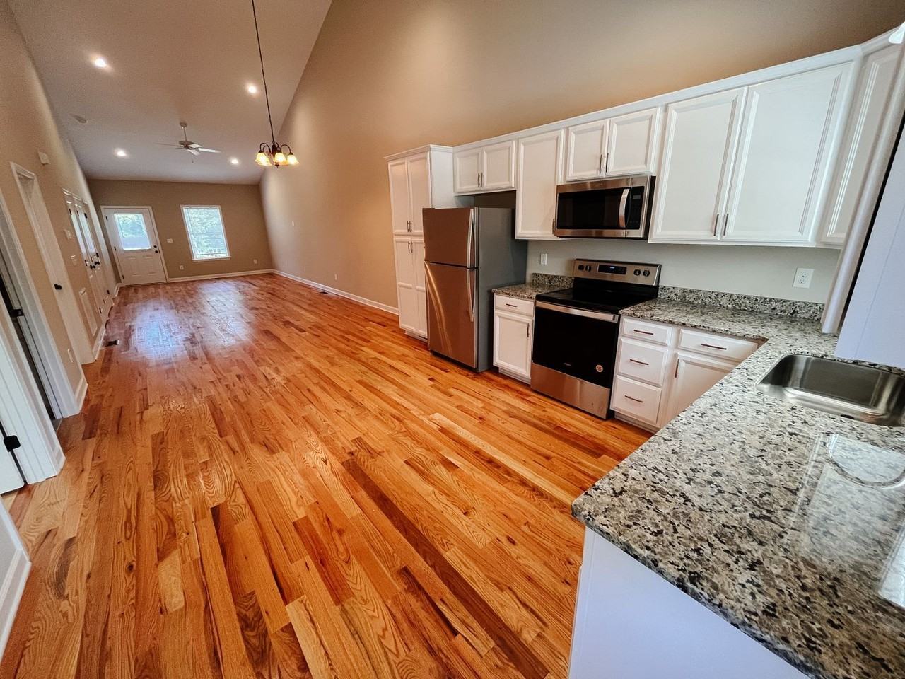 107 Mount Tabor Rd - Photo 3 of 17