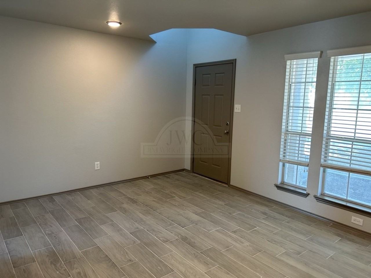 5308 Birmingham Cir - Photo 6 of 46