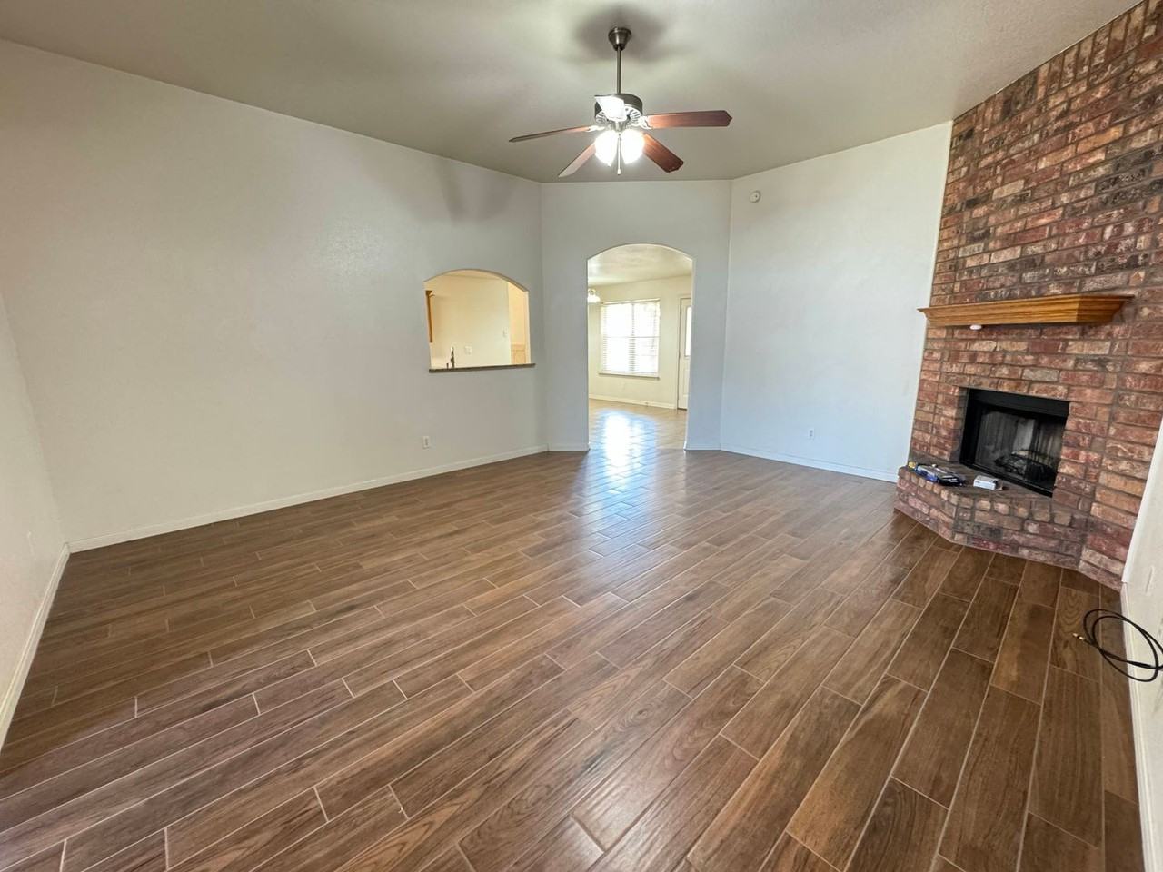 3806 Tatonka Dr - Photo 4 of 28