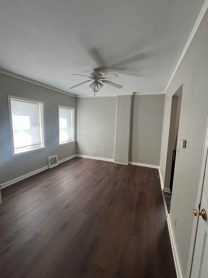 1765 Madison St - Photo 5 of 10