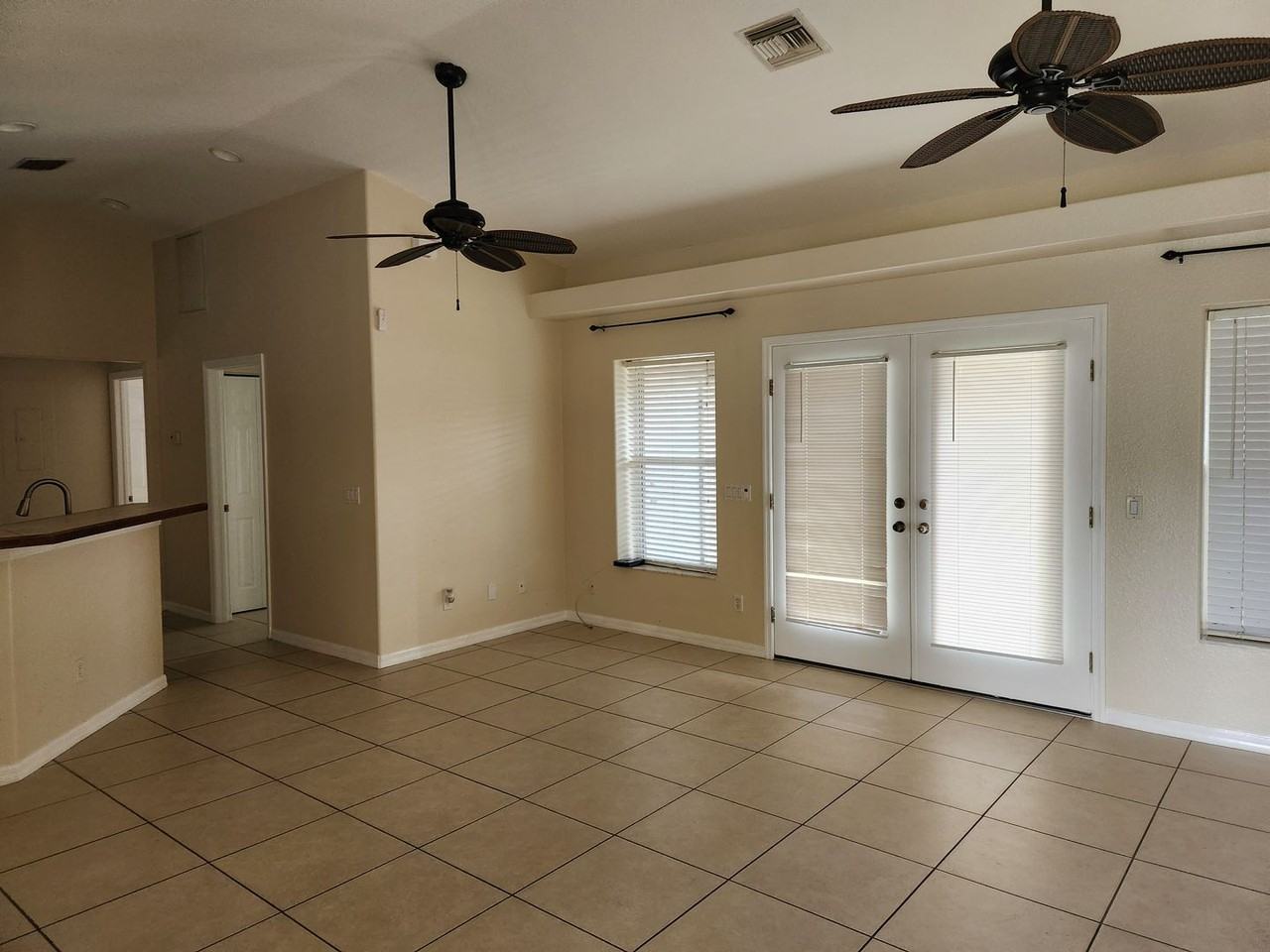 3215 1st St Sw - Photo 4 of 14