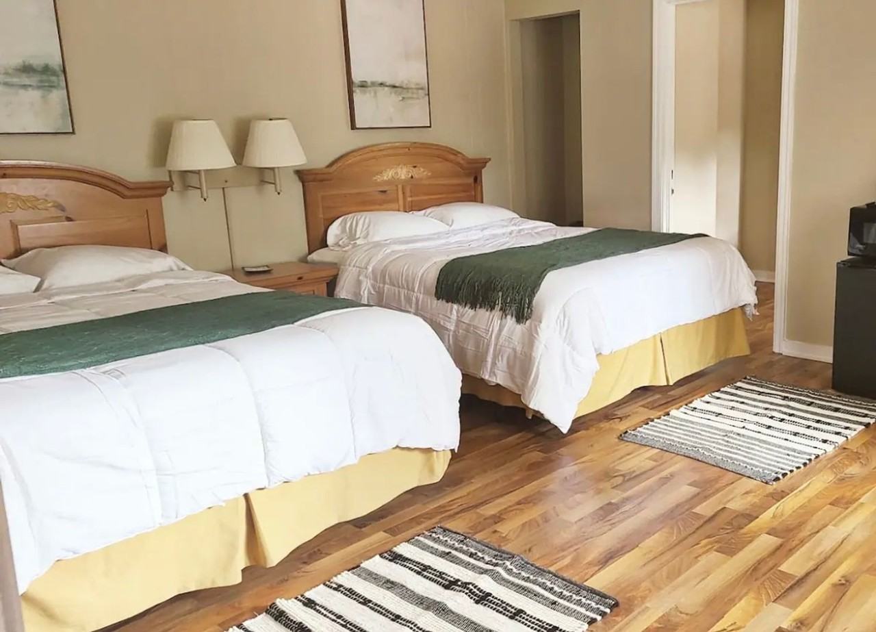 1225 Jefferson Ave, Chippewa Falls, WI 54729 1 Bedroom Apartment for