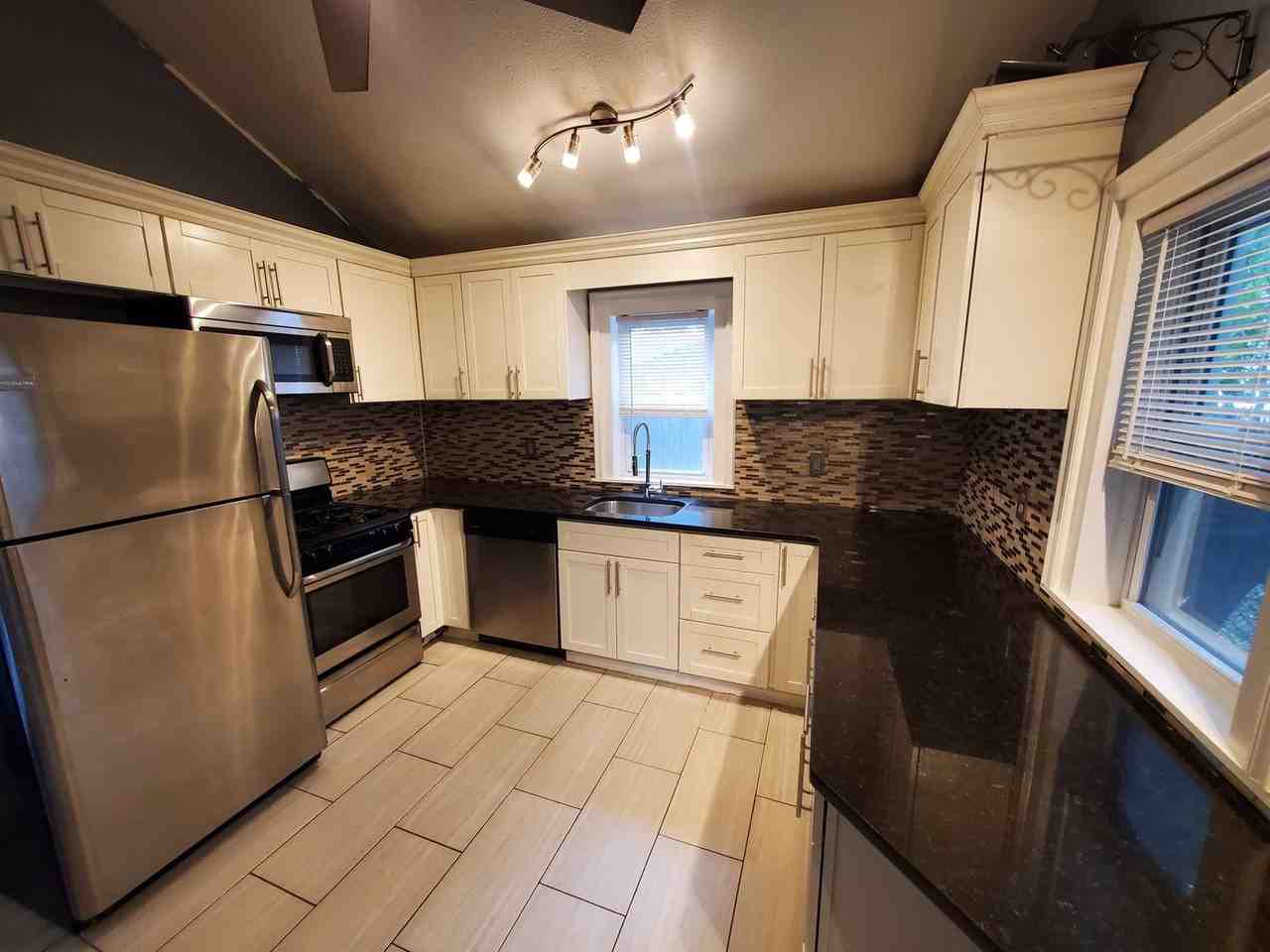 151 S Union St, Rochester, NY 14607 2 Bedroom Apartment for 1,650