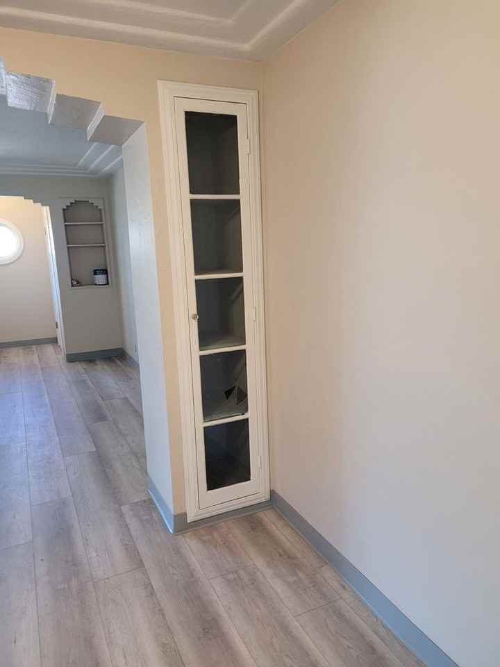 2348 Vine Ave - Photo 4 of 18