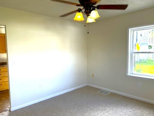 128 S 13th St - Photo 3 of 9