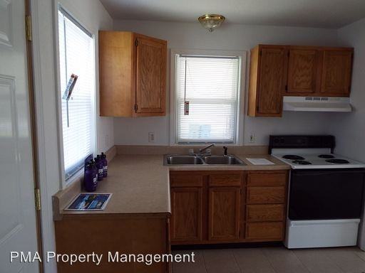 1001 S Mechanic St - Photo 2 of 8