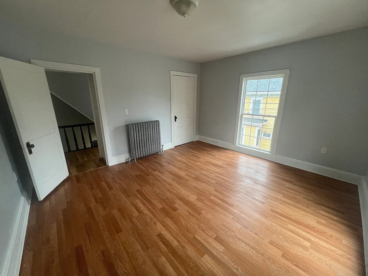 413 Hammond Street - Photo 2 of 21