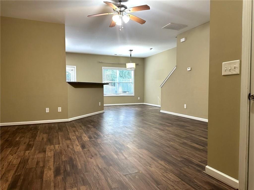 538 Oakside Pl - Photo 6 of 17