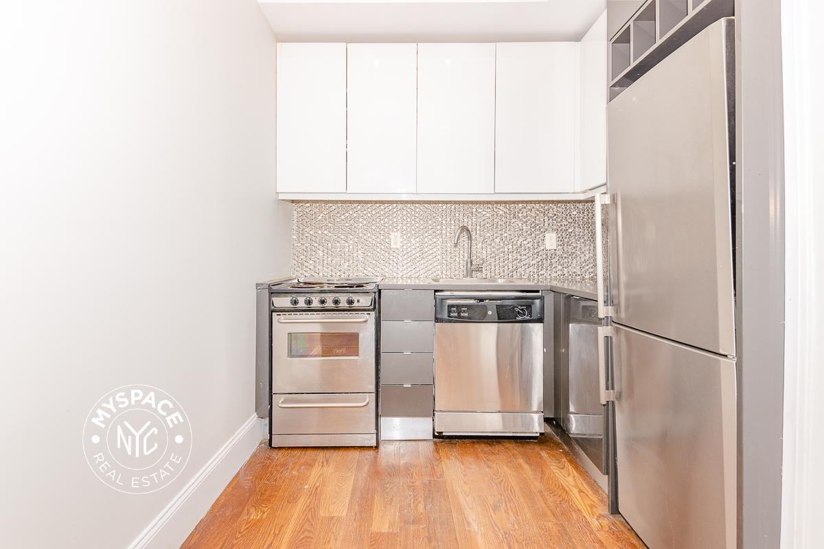 1625 Putnam Ave #2A - Photo 2 of 25