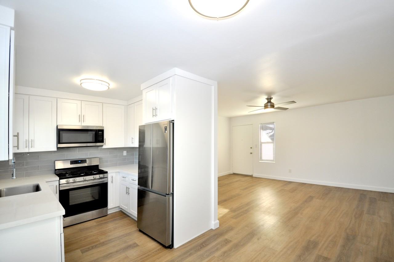 4155 Texas St #12 - Photo 2 of 12