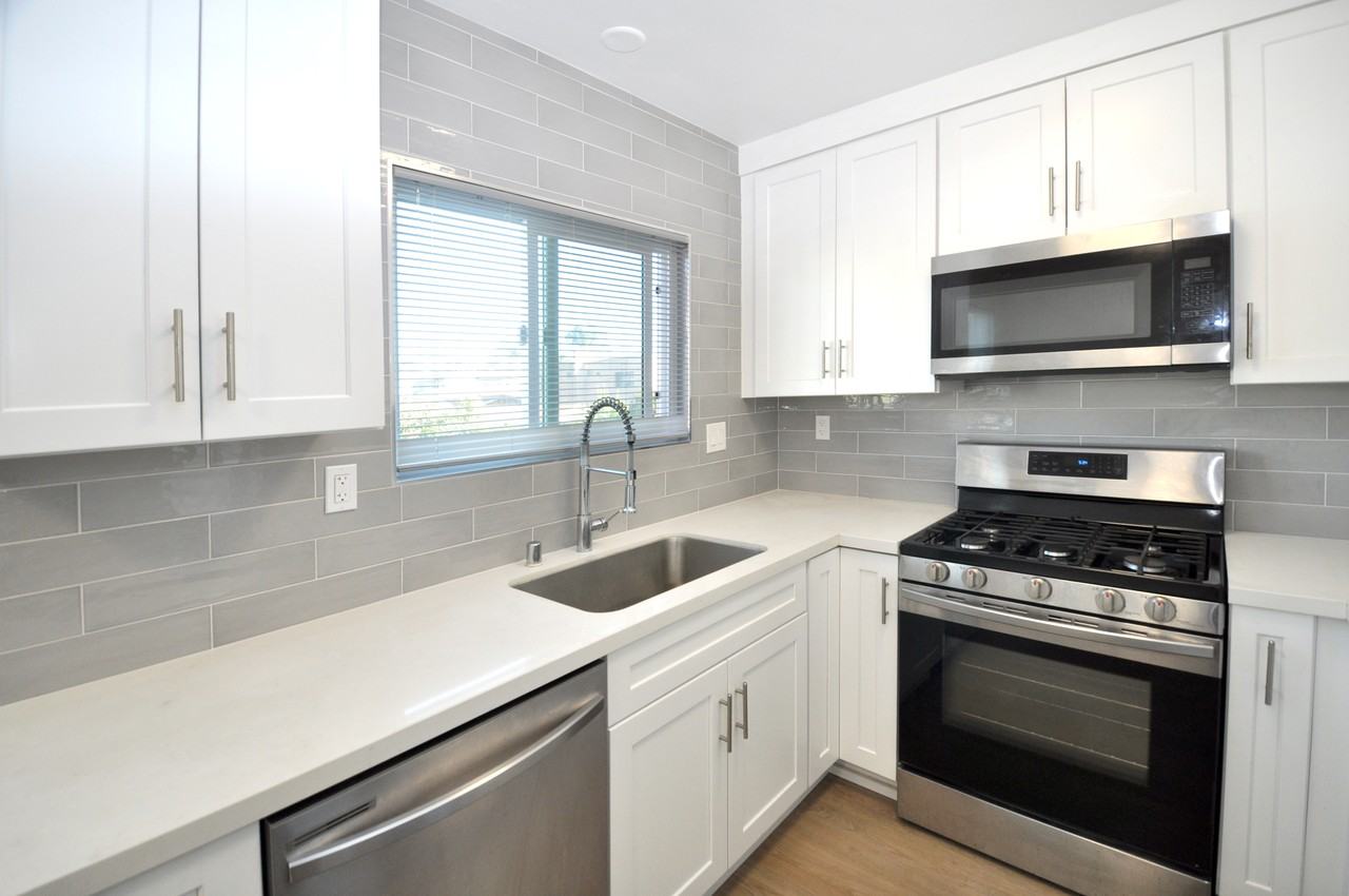 4155 Texas St #12 - Photo 5 of 12